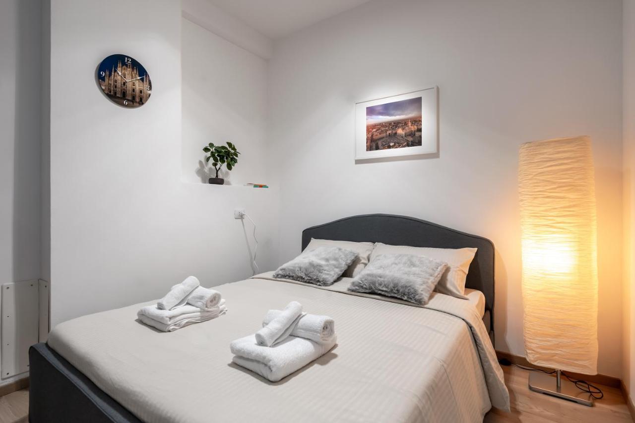 Suite 1,2 Porta Milano Centro Parking Free Exterior photo